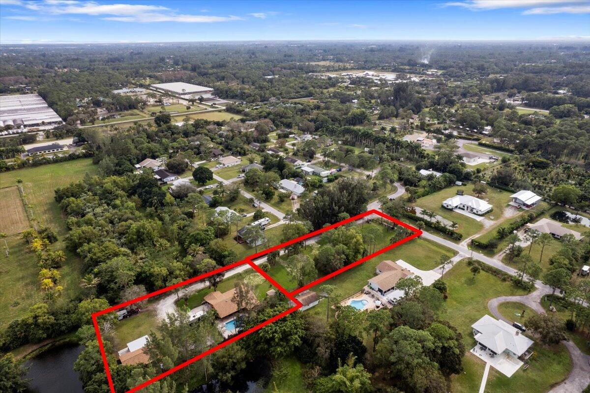 LOXAHATCHEE GROVES - Residential