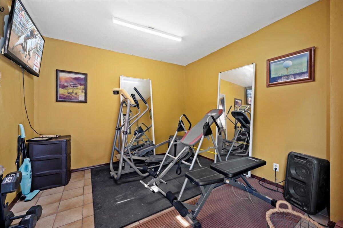 LOXAHATCHEE GROVES - Residential