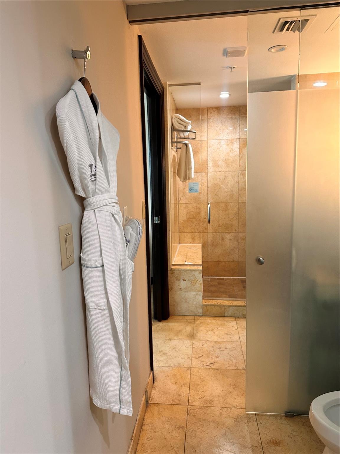 Z HOTEL SONESTA - Residential