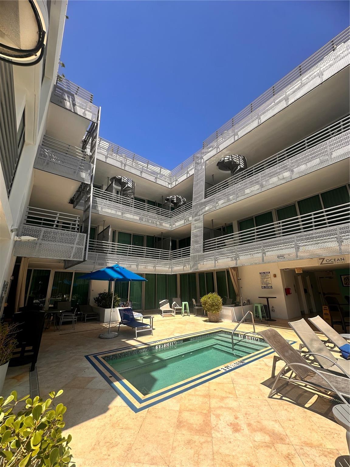 Z HOTEL SONESTA - Residential