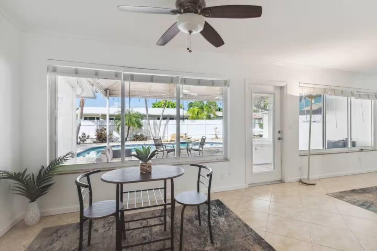 Coral Shores 30-44 B - Residential Lease