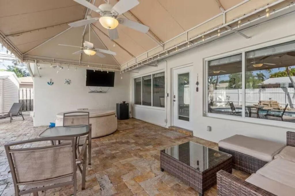 Photo of 1925 NE 29th Court, Fort Lauderdale, FL 33306 (MLS # F10538851)