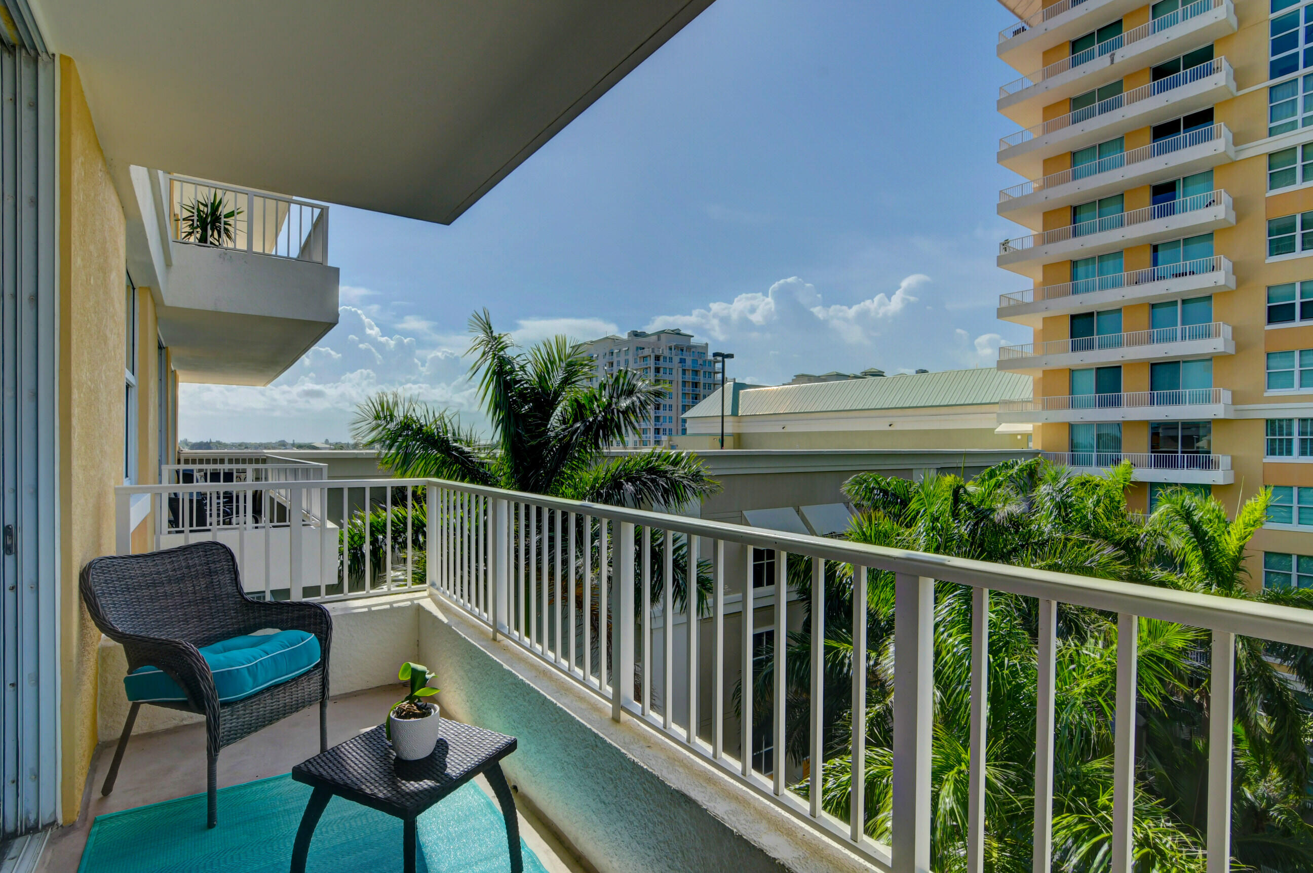 MARINA VILLAGE AT BOYNTON BEACH CONDOMINIUM - Residential