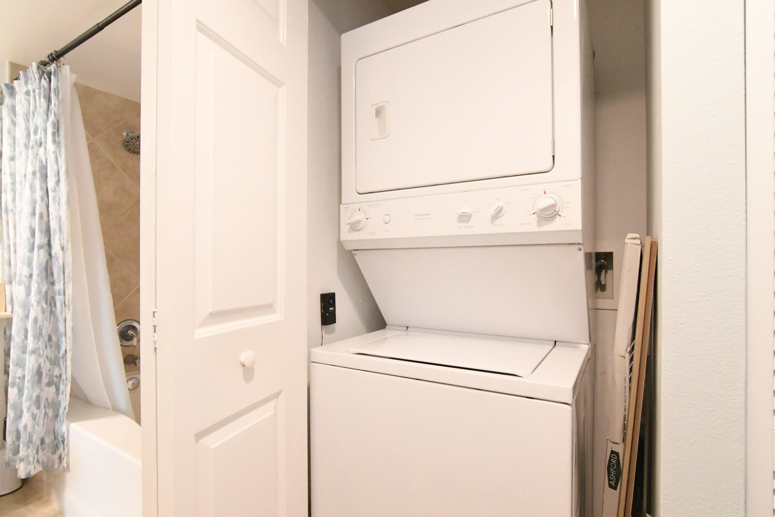 MARINA VILLAGE AT BOYNTON BEACH CONDOMINIUM - Residential