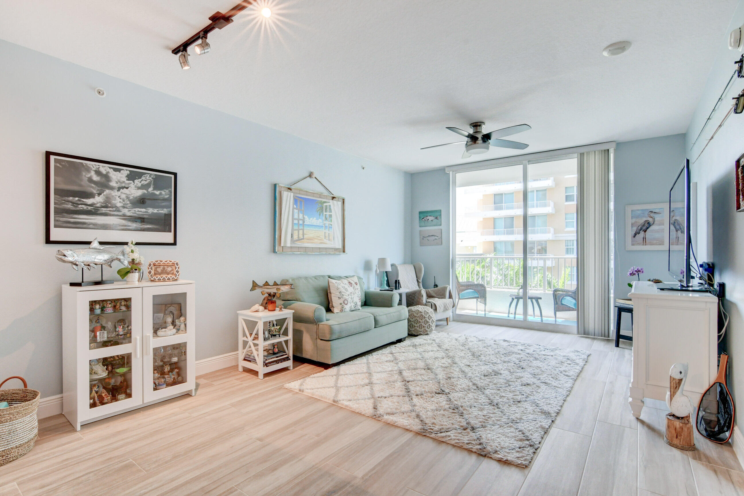 MARINA VILLAGE AT BOYNTON BEACH CONDOMINIUM - Residential