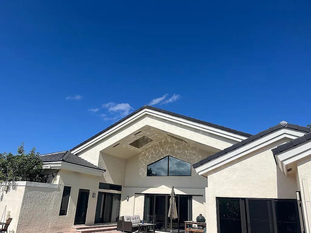 4551 NW 26th