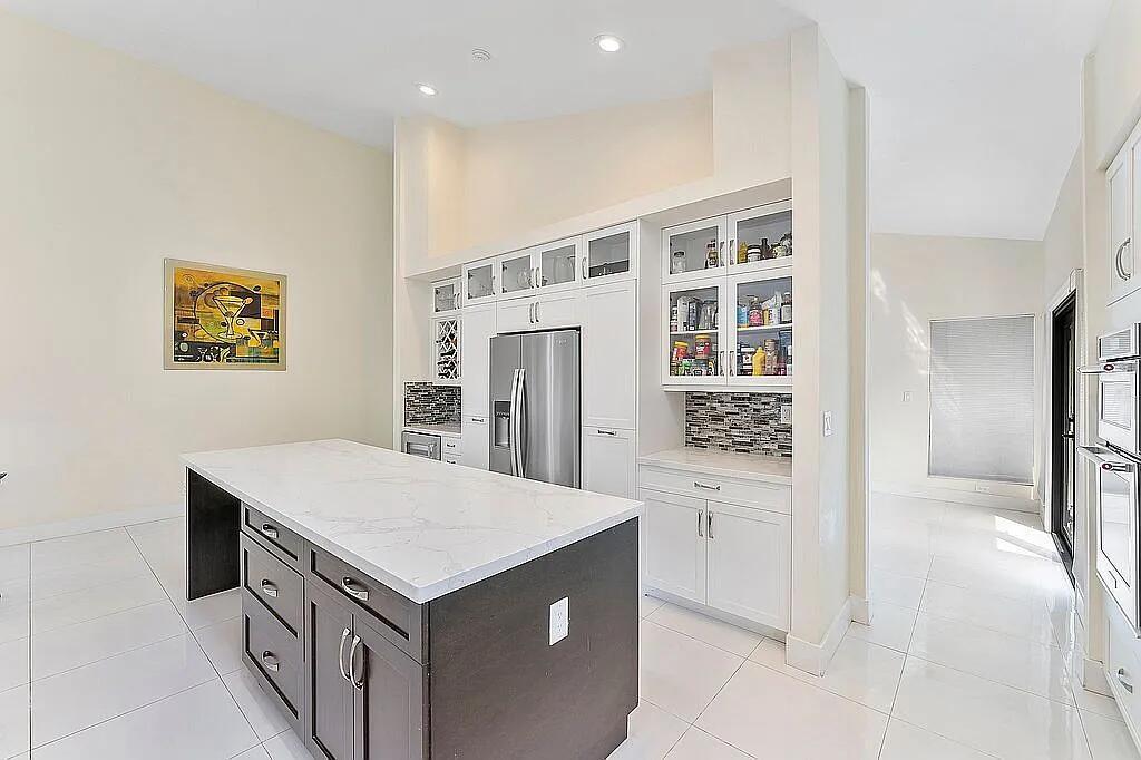 GLEN OAKS 1ST ADD - Residential