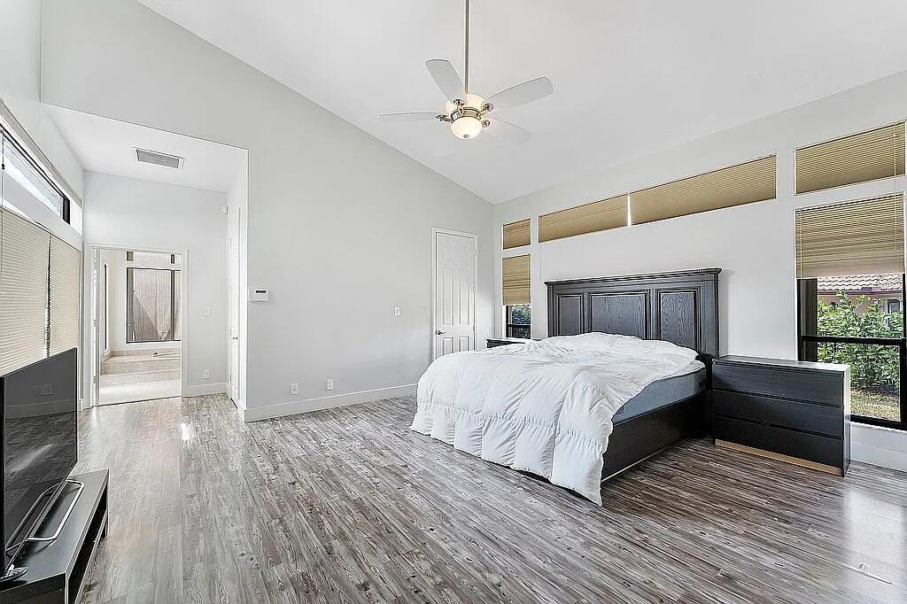 GLEN OAKS 1ST ADD - Residential