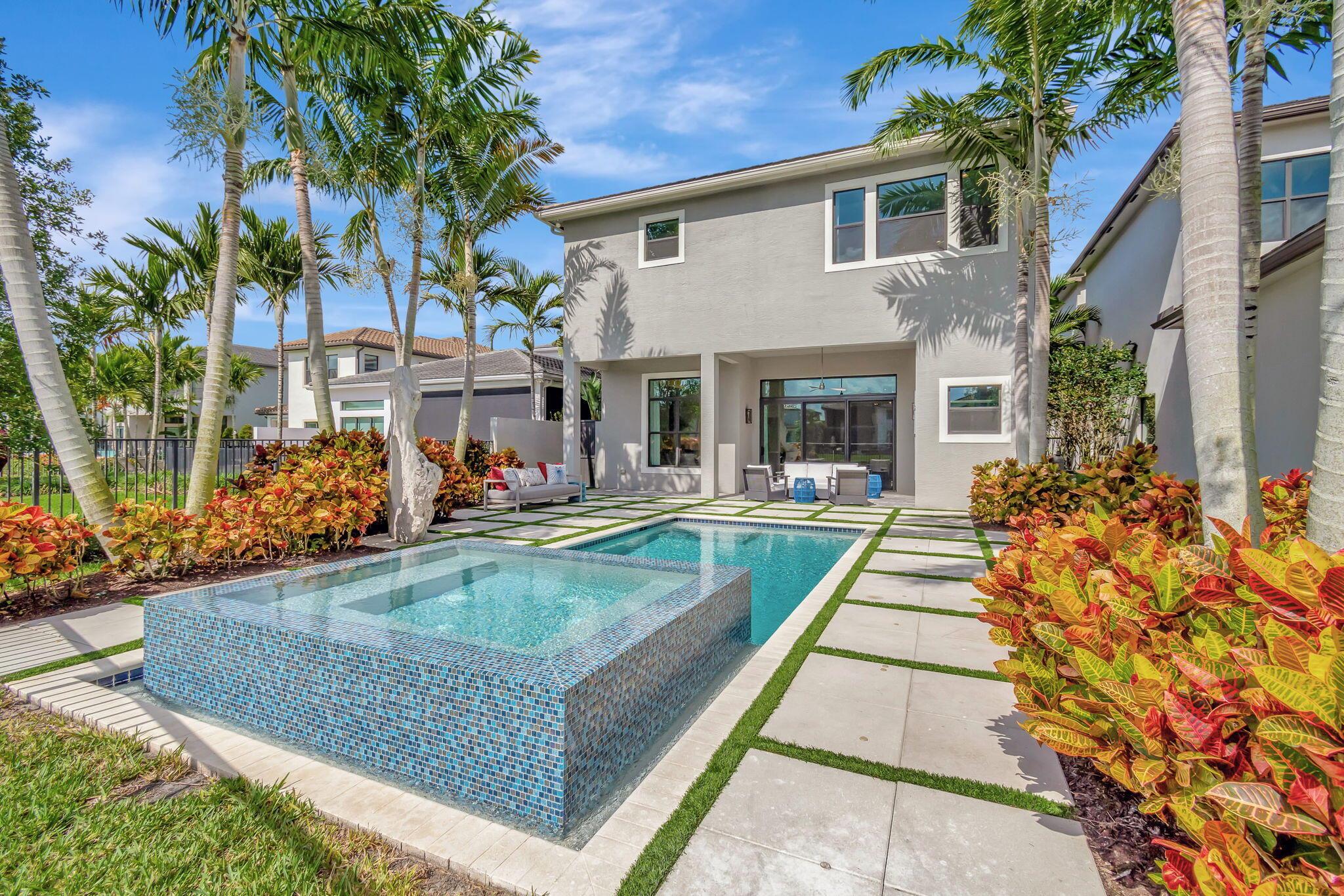 BOCA BRIDGES - Residential