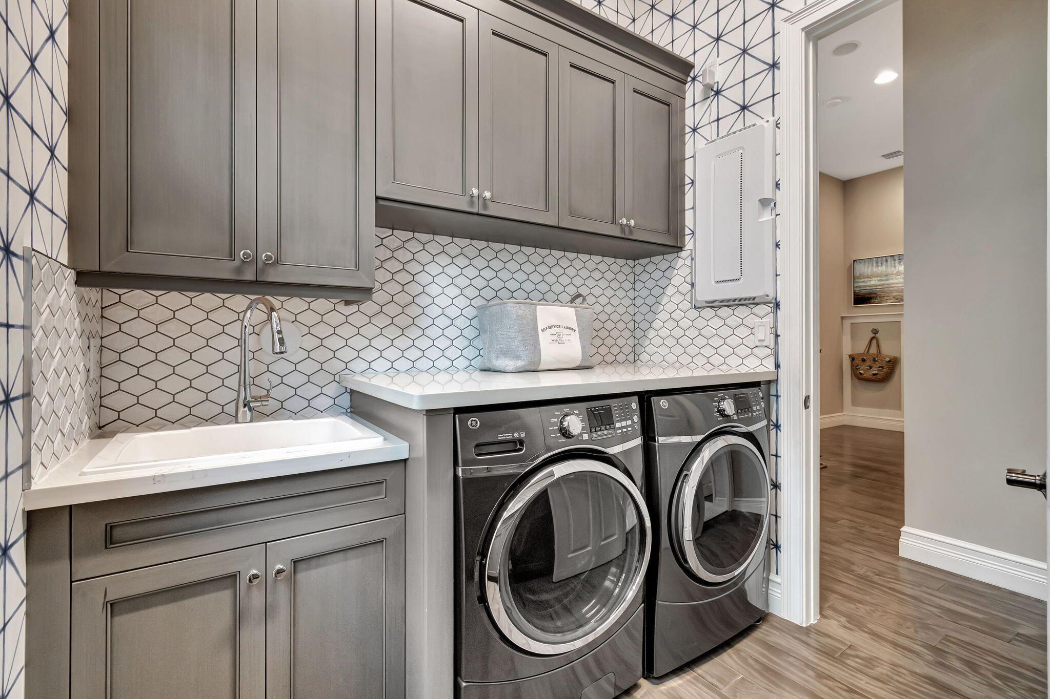 BOCA BRIDGES - Residential