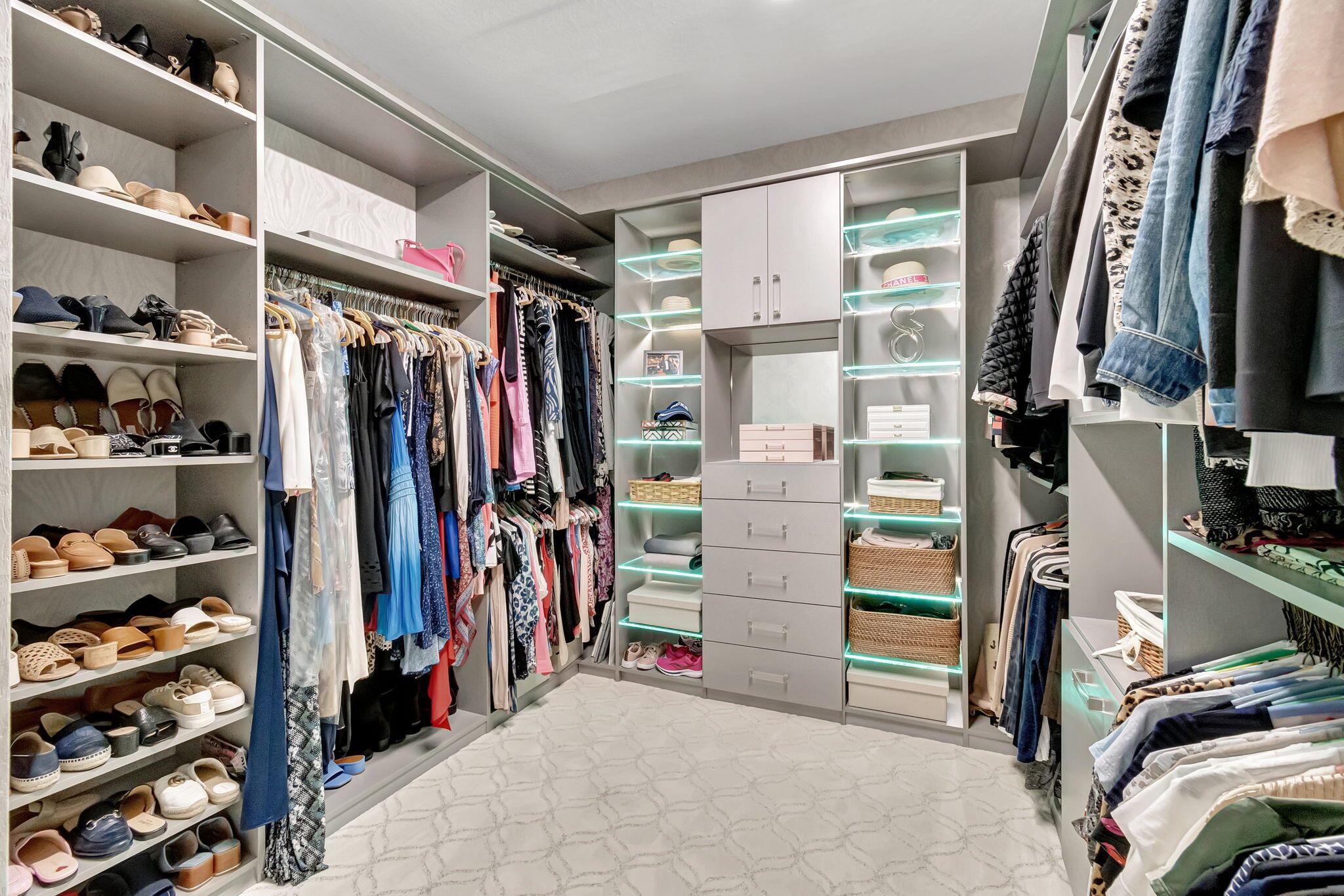 BOCA BRIDGES - Residential