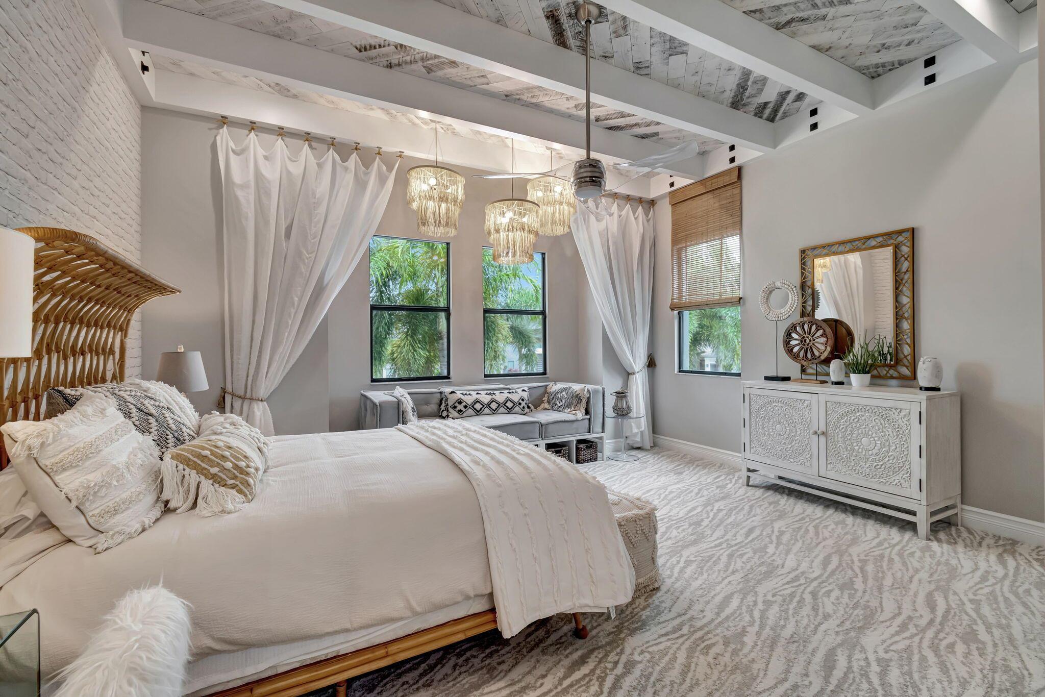 BOCA BRIDGES - Residential