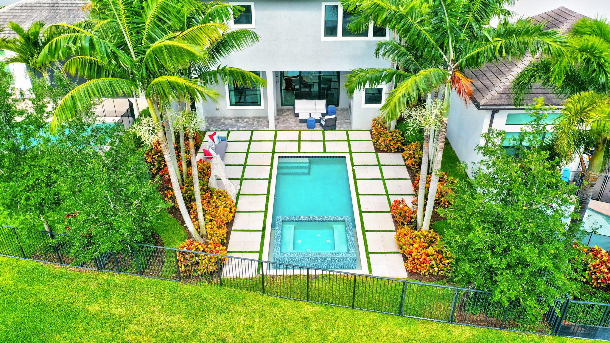 BOCA BRIDGES - Residential