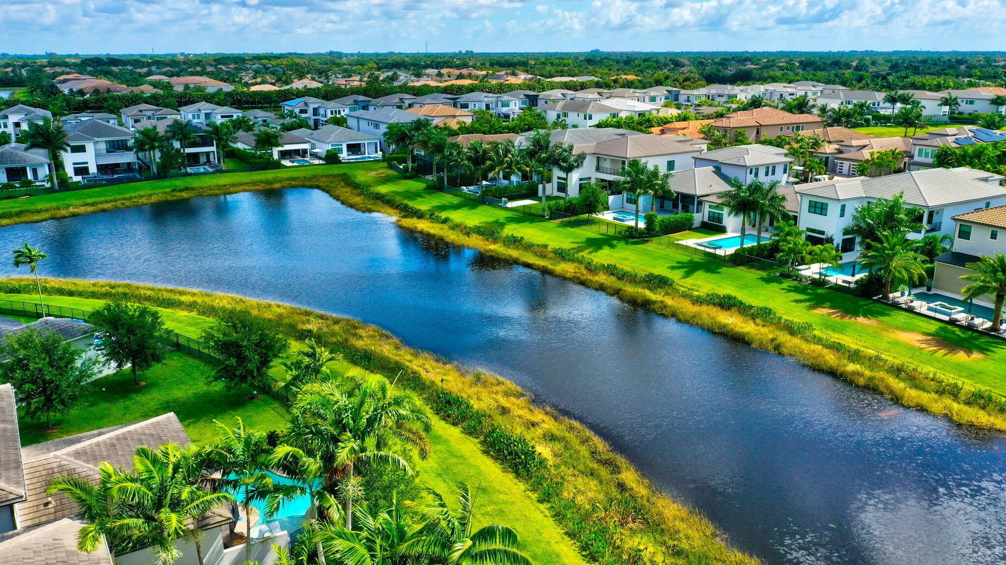 BOCA BRIDGES - Residential