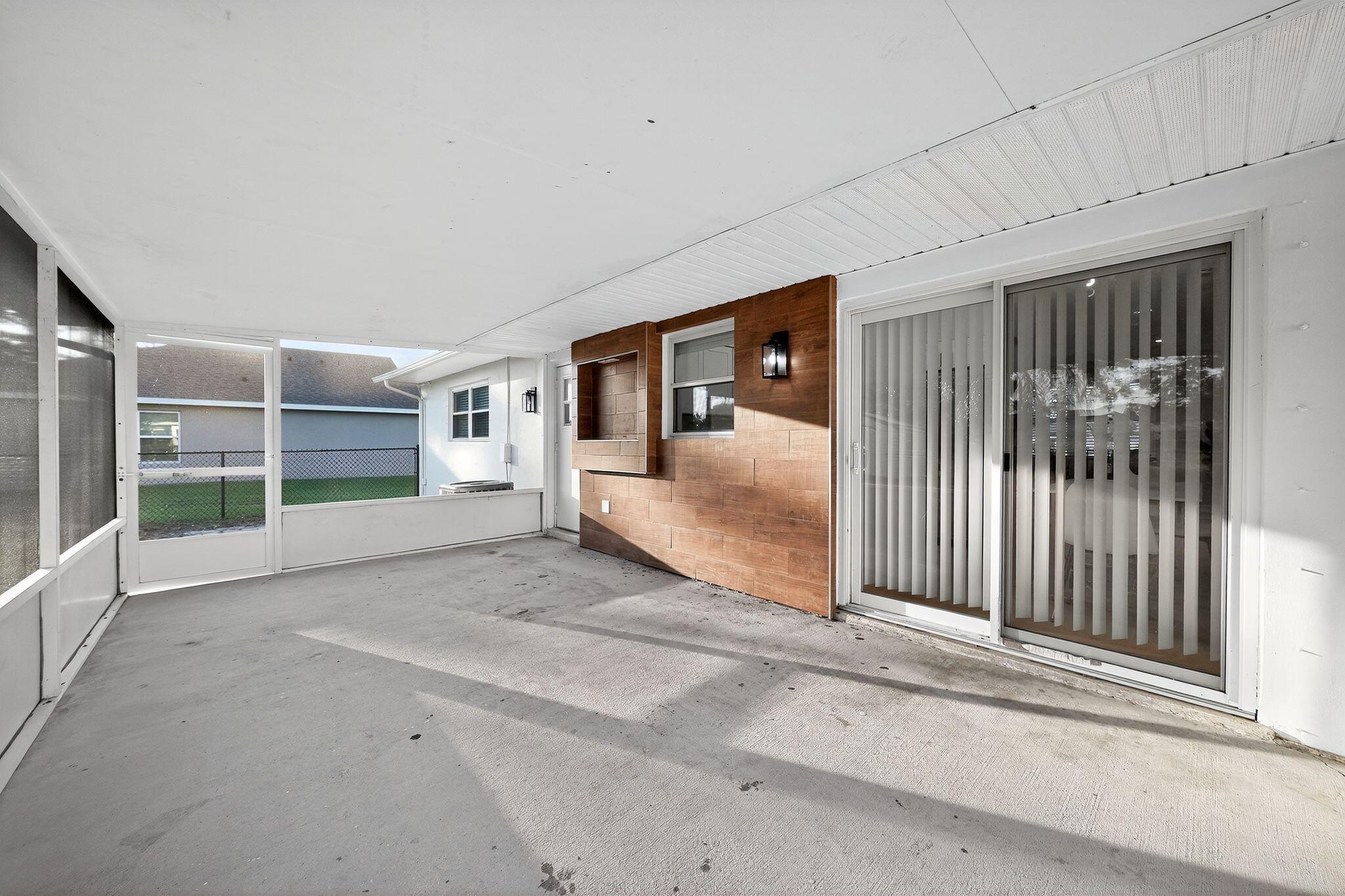 PORT ST LUCIE SECTION 32 - Residential