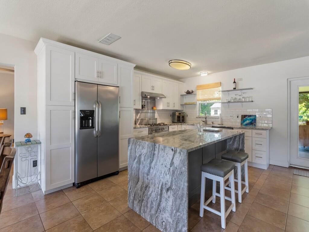 Photo of 1912 Jacaranda Drive, Fort Pierce, FL 34949 (MLS # R11008892)