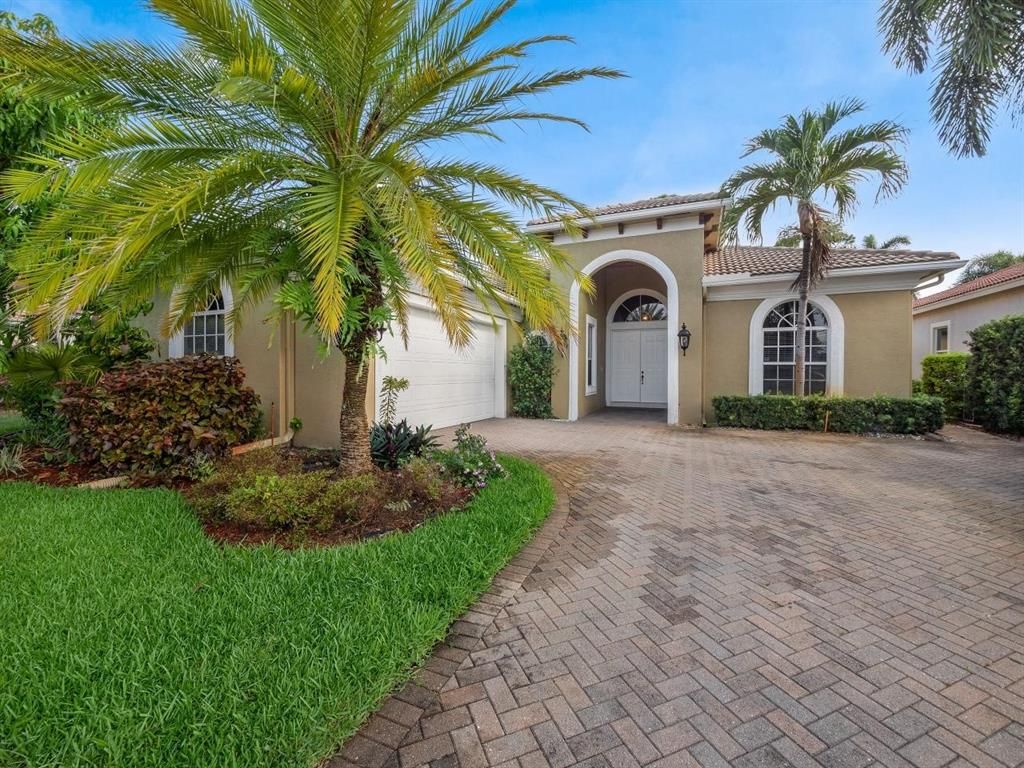 Photo of 459 Pine Tree Court, Atlantis, FL 33462 (MLS # R10712619)