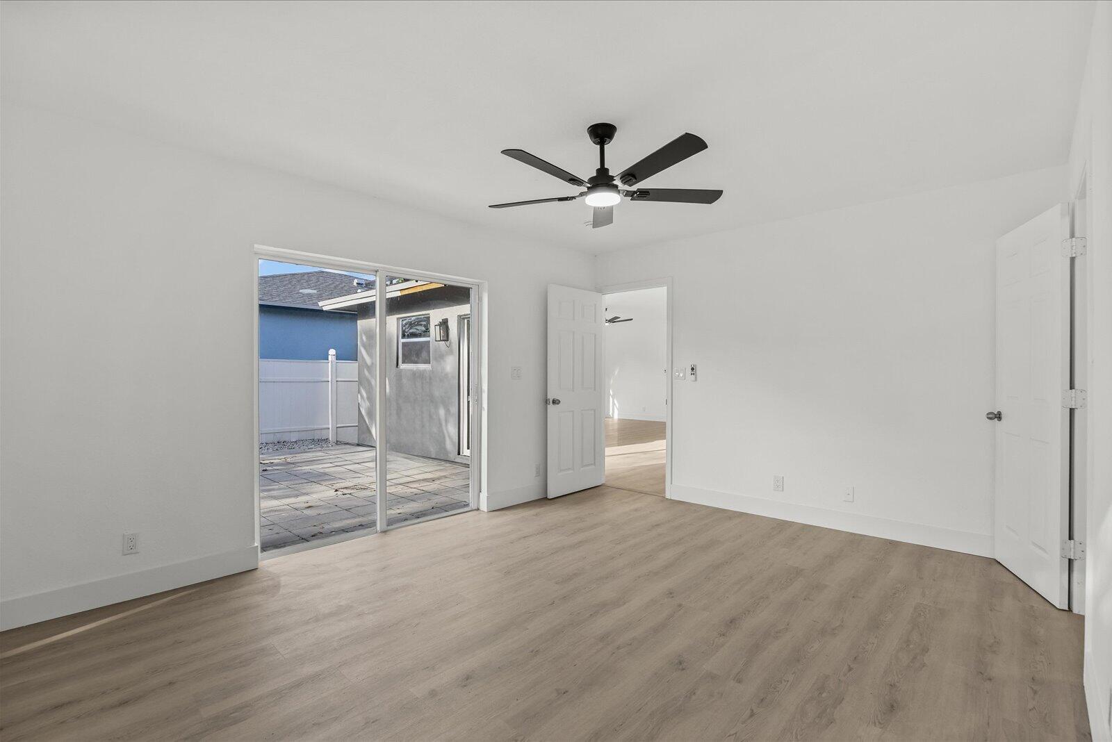 POMPANO BCH COMMUNITY - Residential