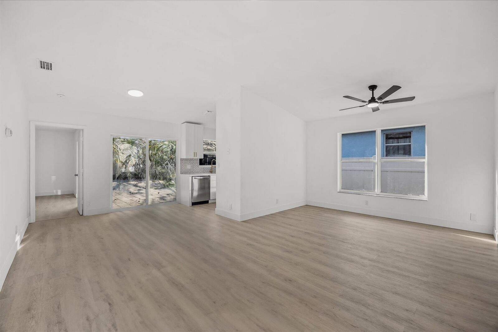 POMPANO BCH COMMUNITY - Residential