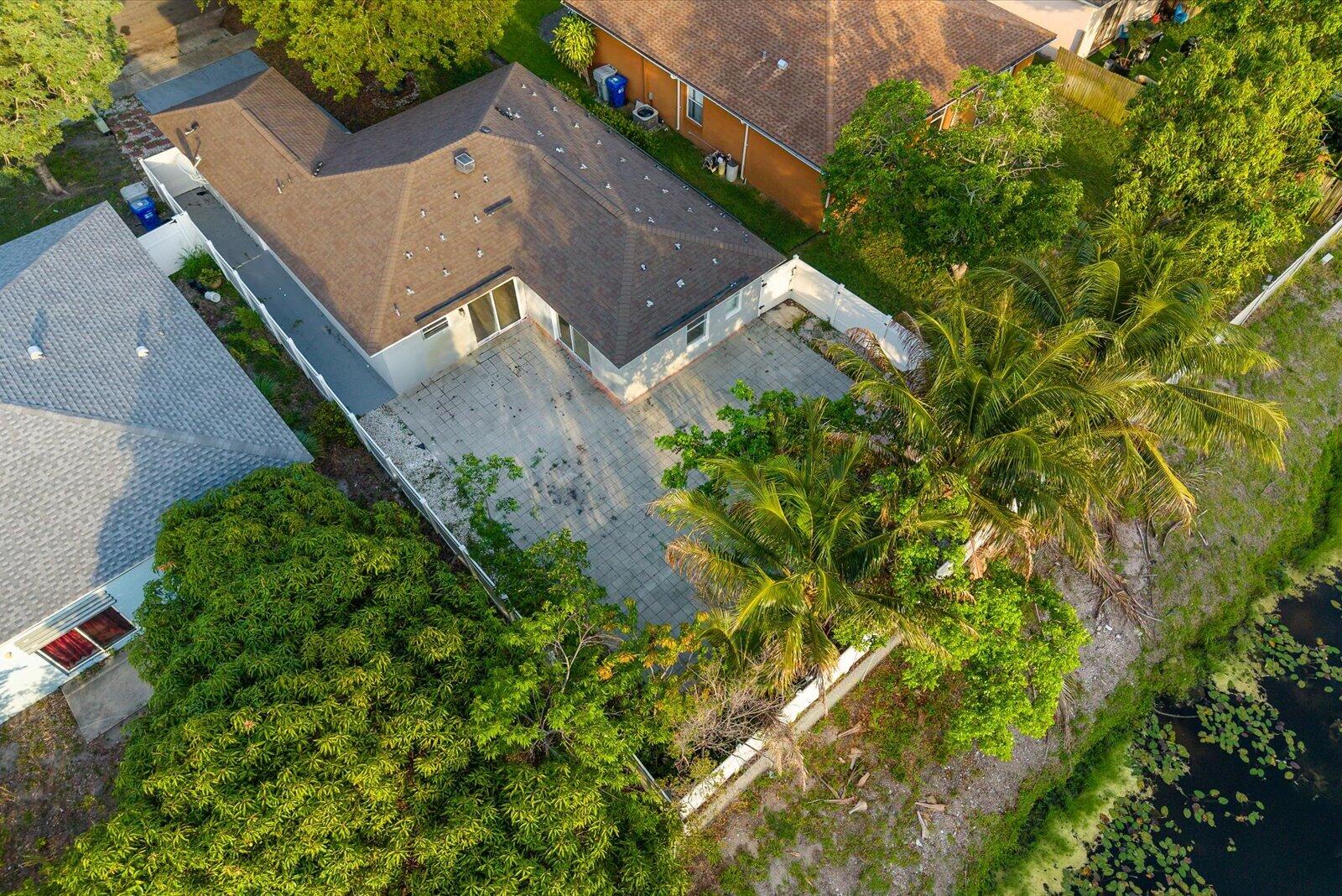 POMPANO BCH COMMUNITY - Residential