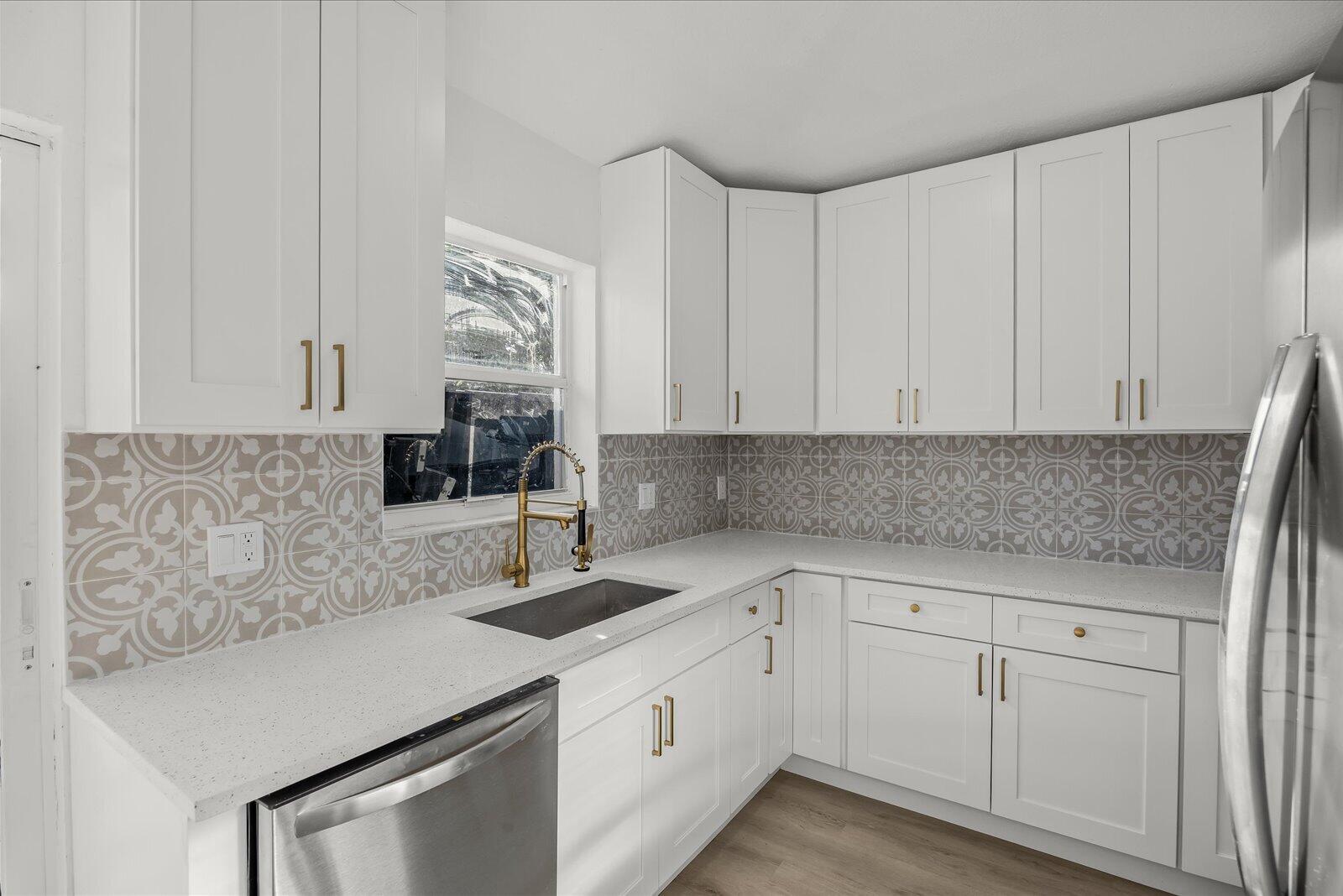POMPANO BCH COMMUNITY - Residential