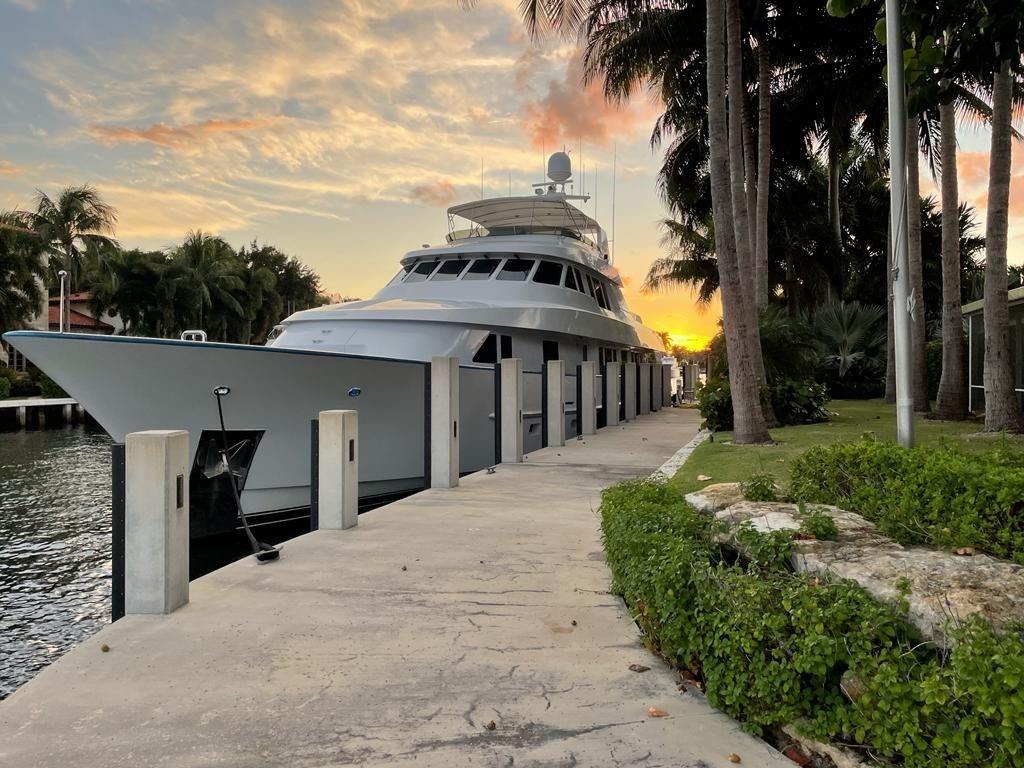 RIO VISTA ISLES - Residential