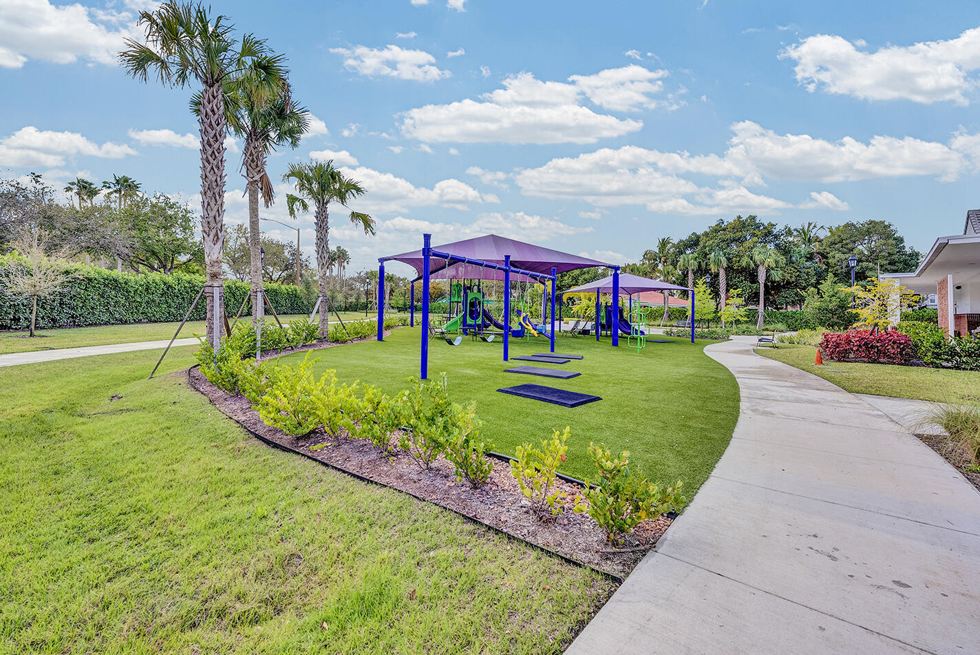 EAGLE POINT - Residential