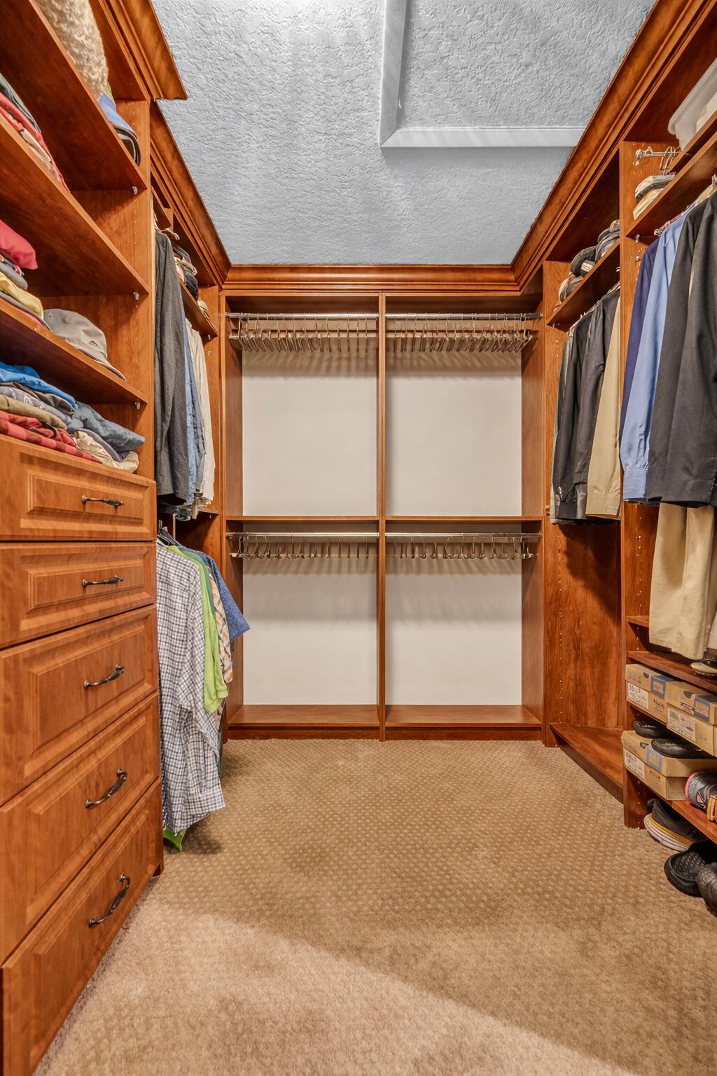 EAGLE POINT - Residential