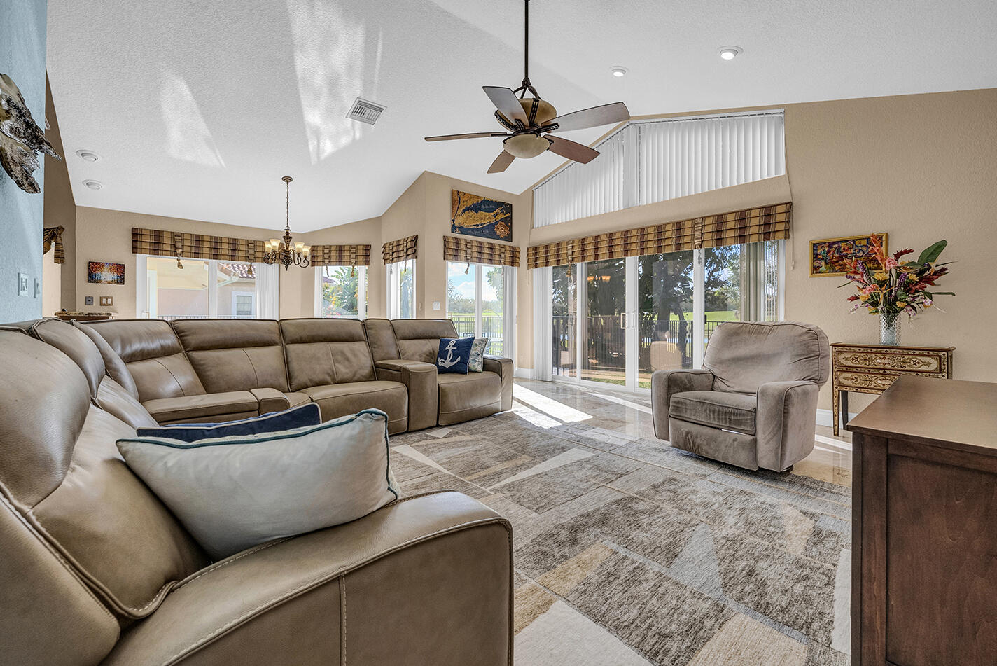 EAGLE POINT - Residential