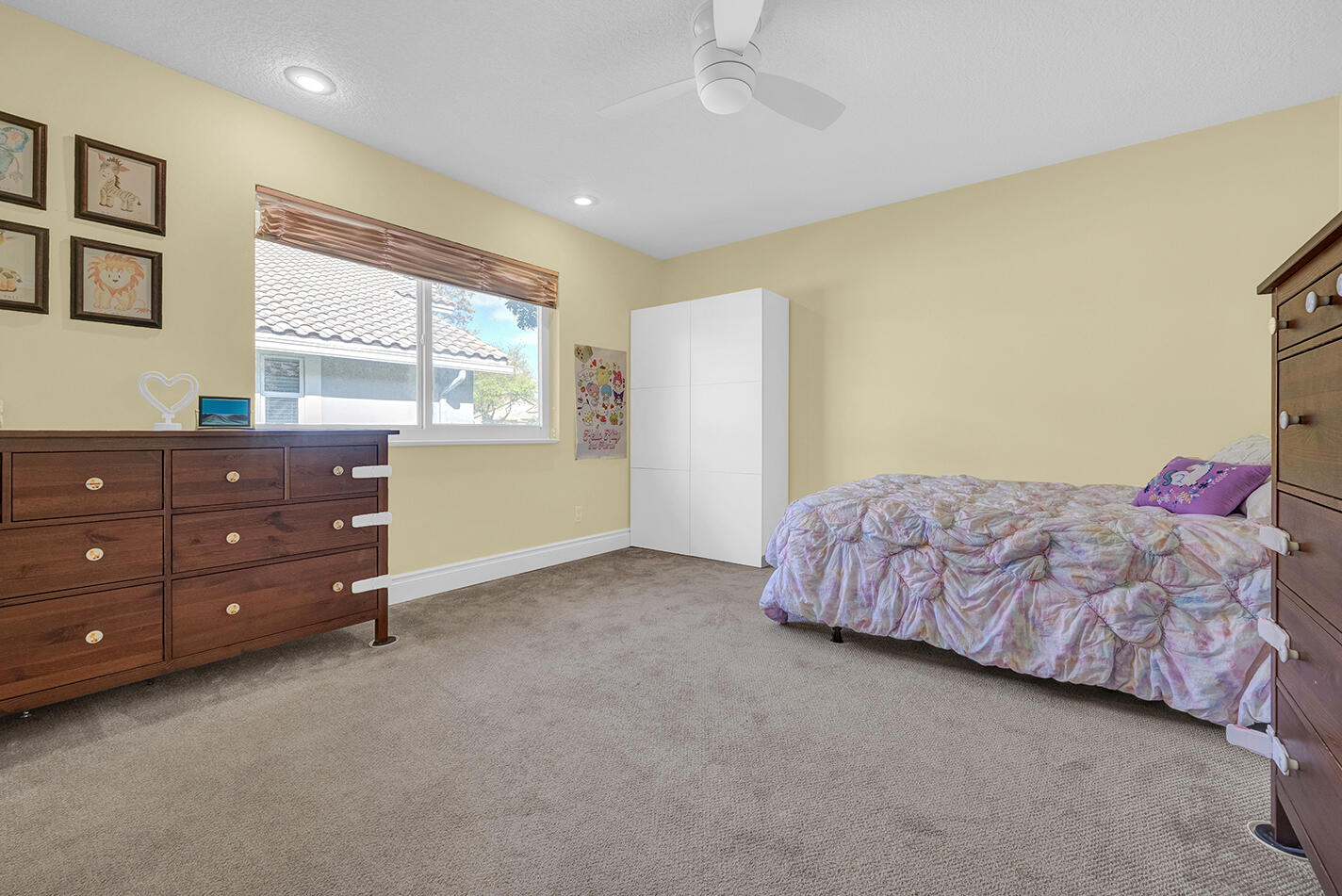 EAGLE POINT - Residential