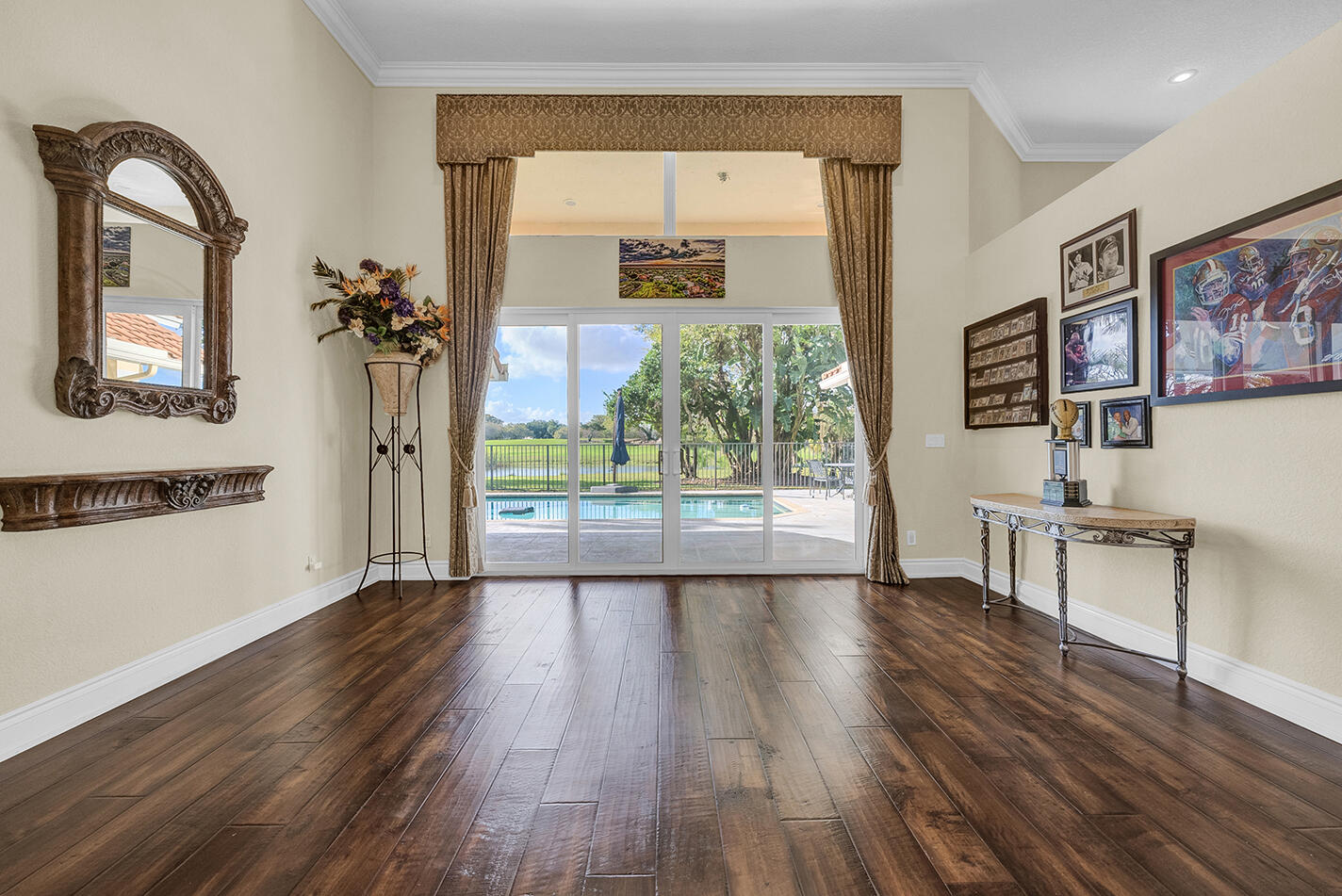 EAGLE POINT - Residential