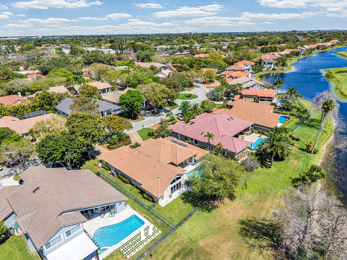 EAGLE POINT - Residential