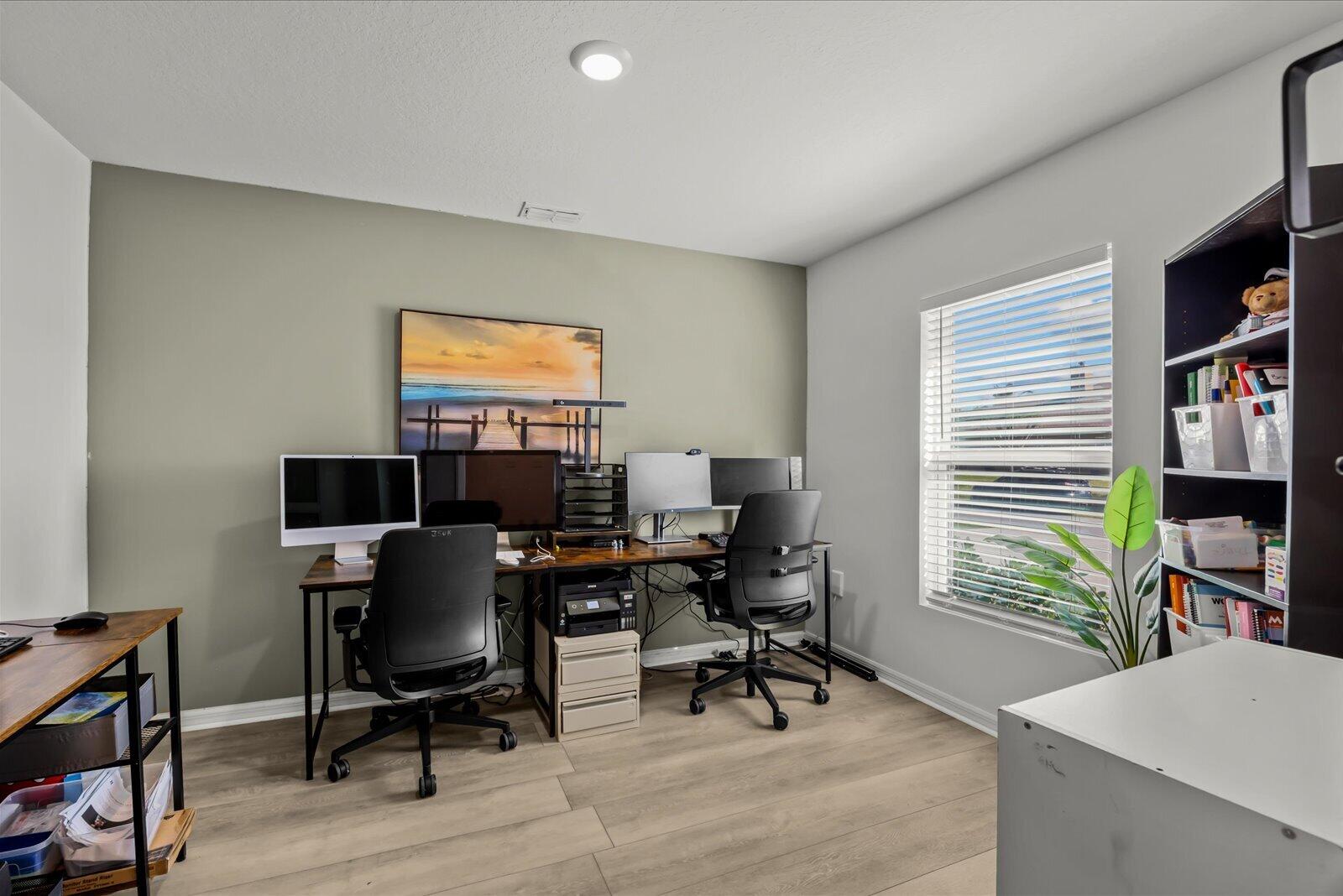 Floresta Gardens - Residential