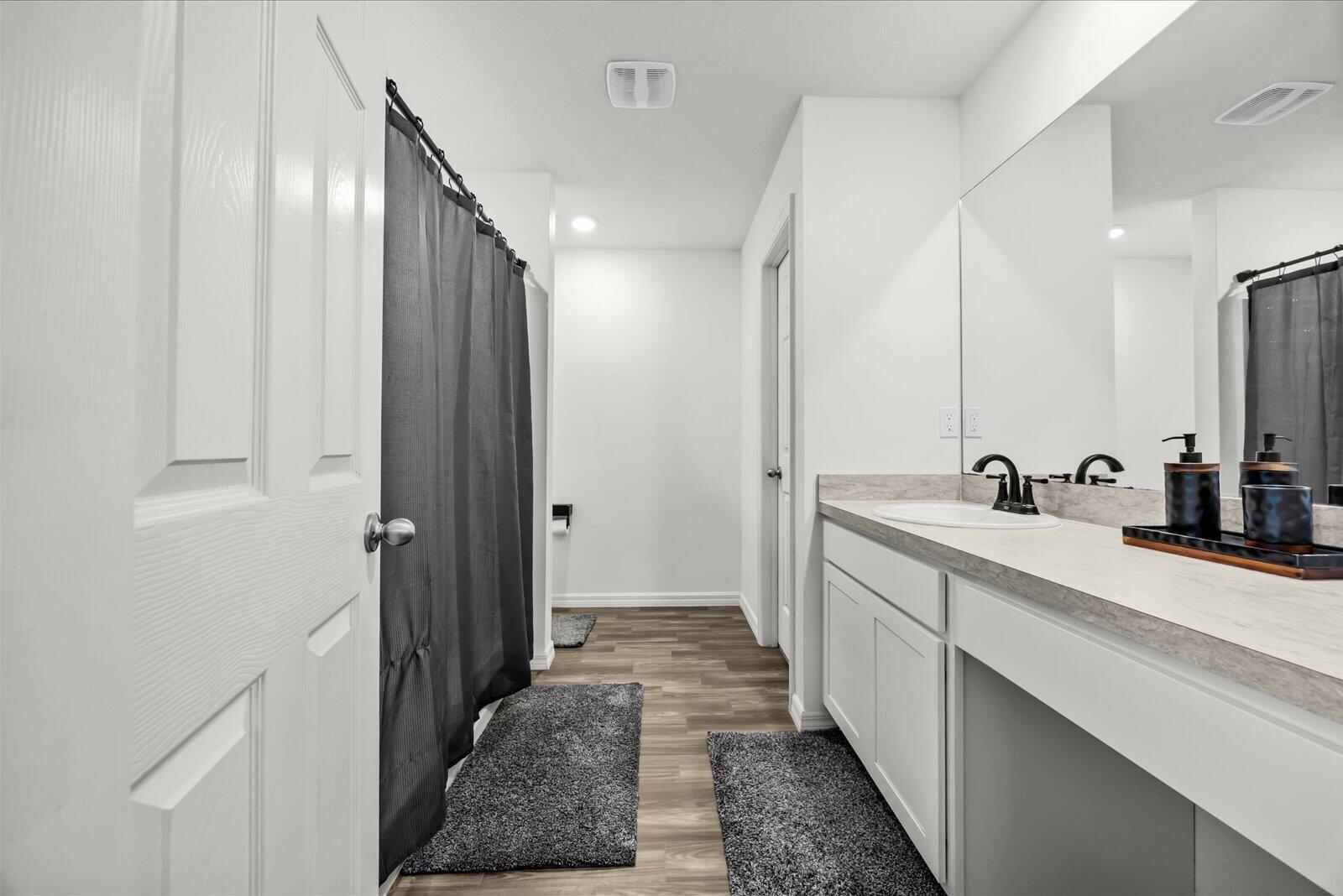 Floresta Gardens - Residential