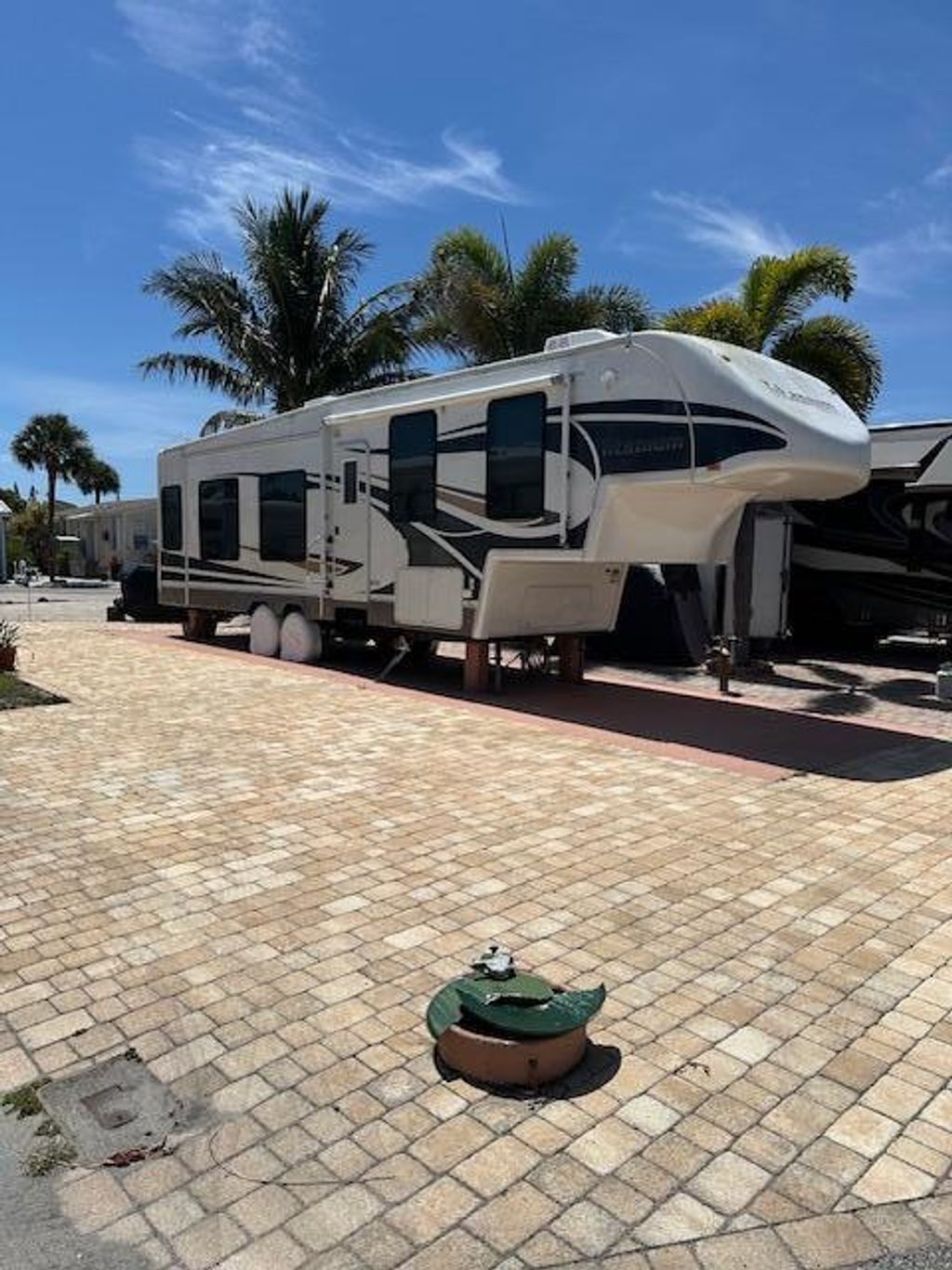 Photo of 653 Nettles Boulevard, Jensen Beach, FL 34957 (MLS # R10982217)