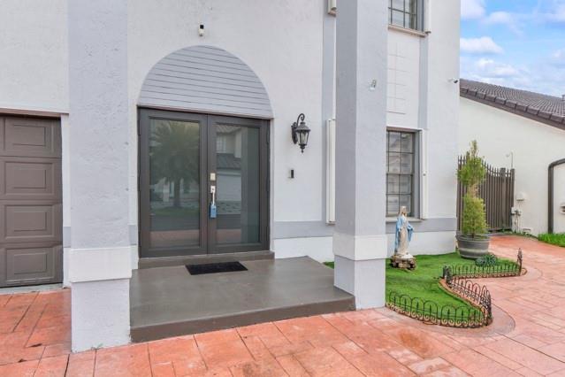 West Esplanade - Residential