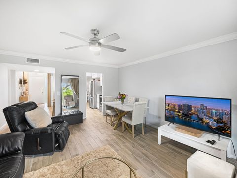 Tiny photo for 10772 La Placida Drive #7-303, Coral Springs, FL 33065 (MLS # B26047989)