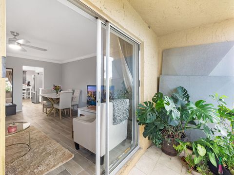 Tiny photo for 10772 La Placida Drive #7-303, Coral Springs, FL 33065 (MLS # B26047989)