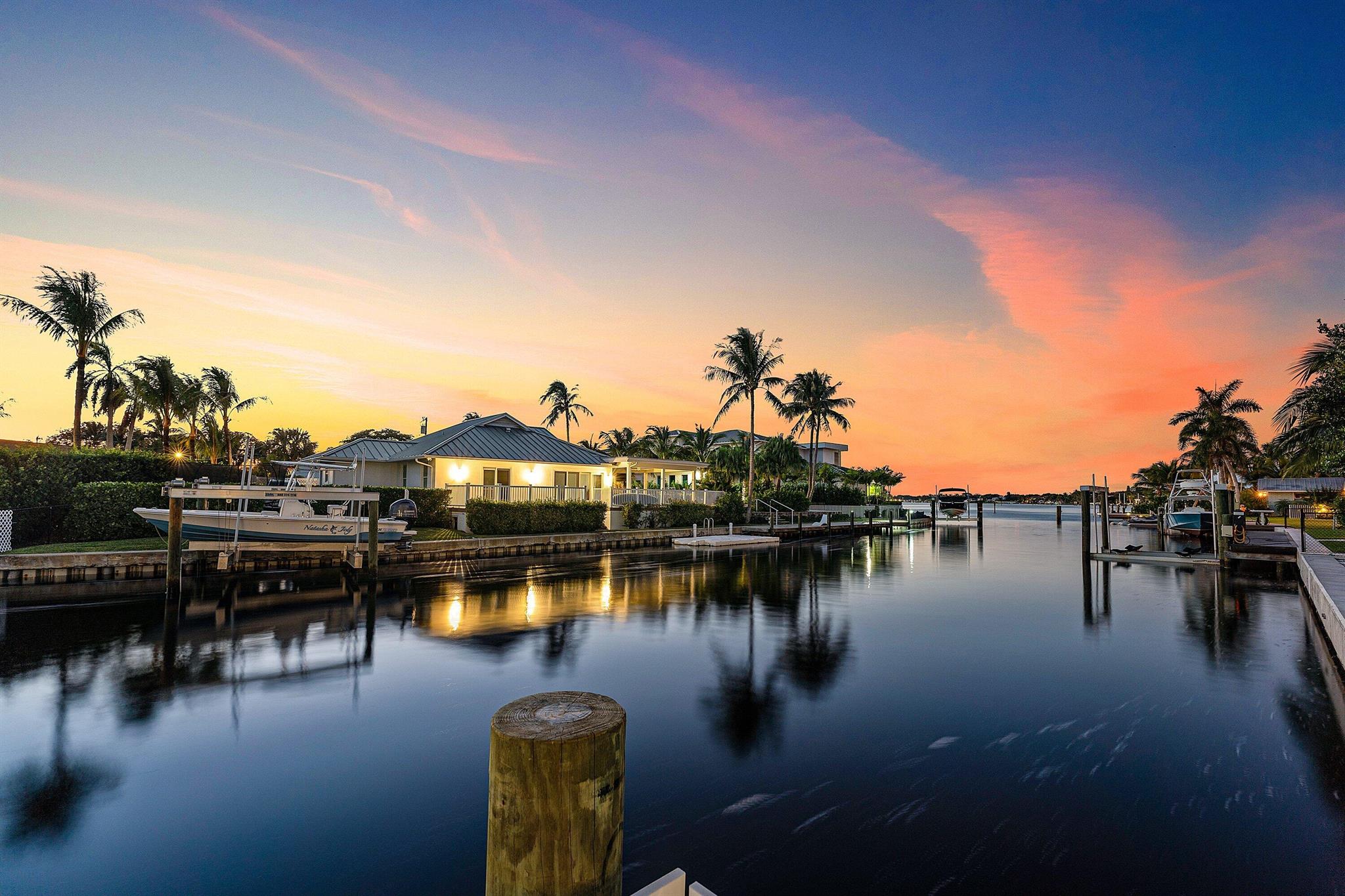 RIO VISTA OF ISLAND SHORE - Residential