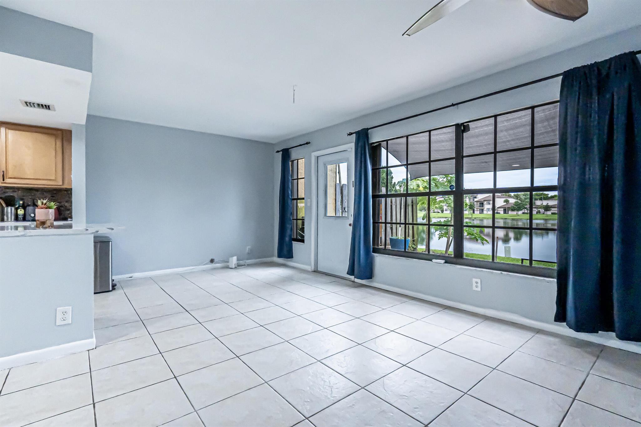 WELLEBY UNIT SIX - Residential