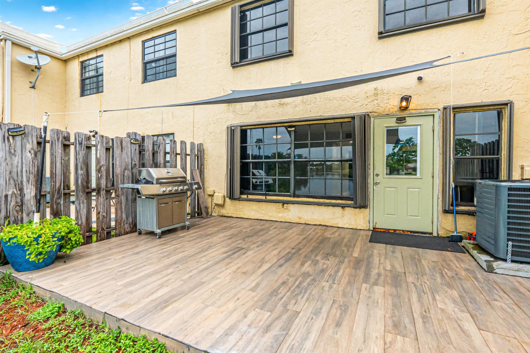 WELLEBY UNIT SIX - Residential