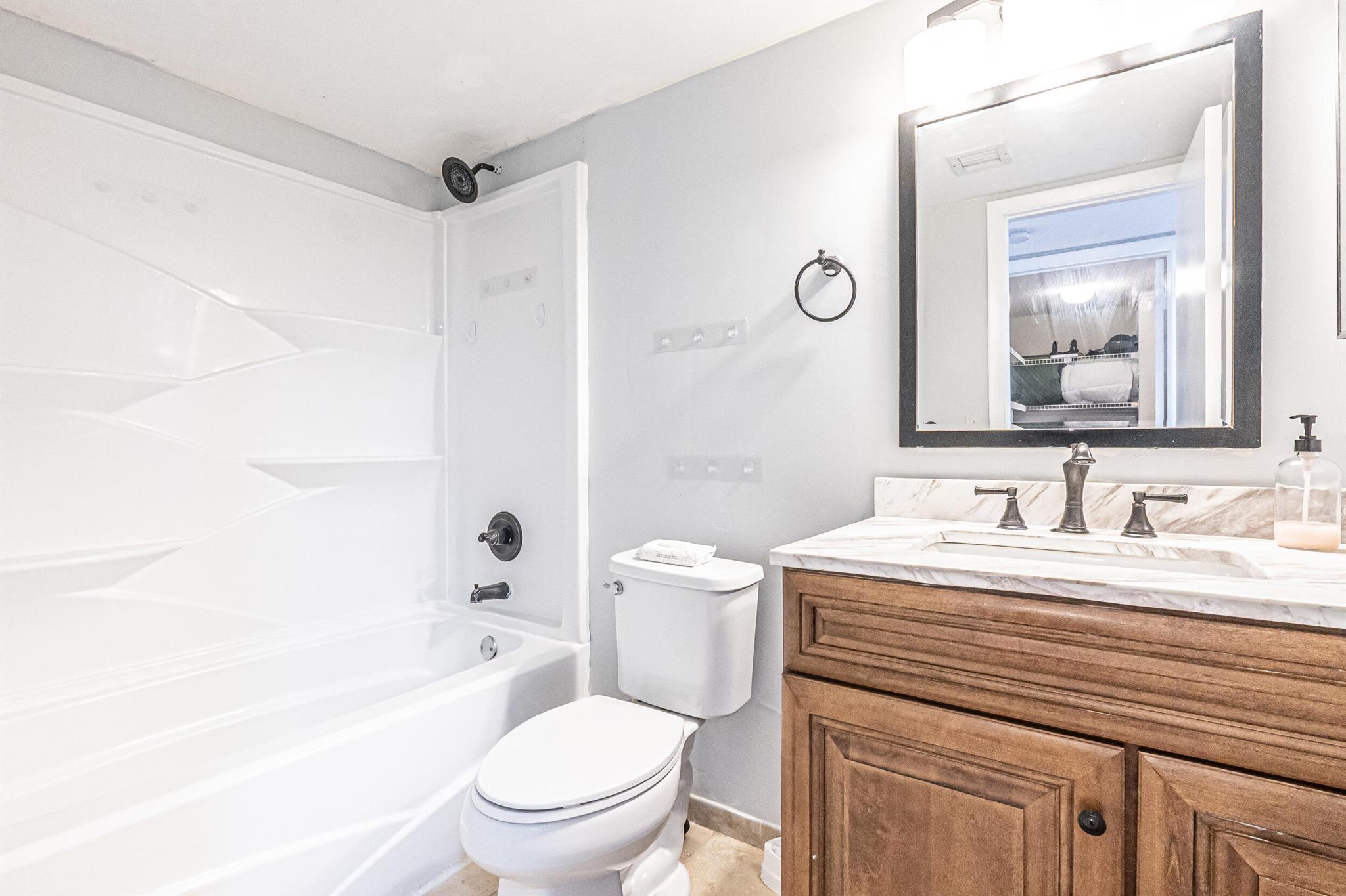 WELLEBY UNIT SIX - Residential