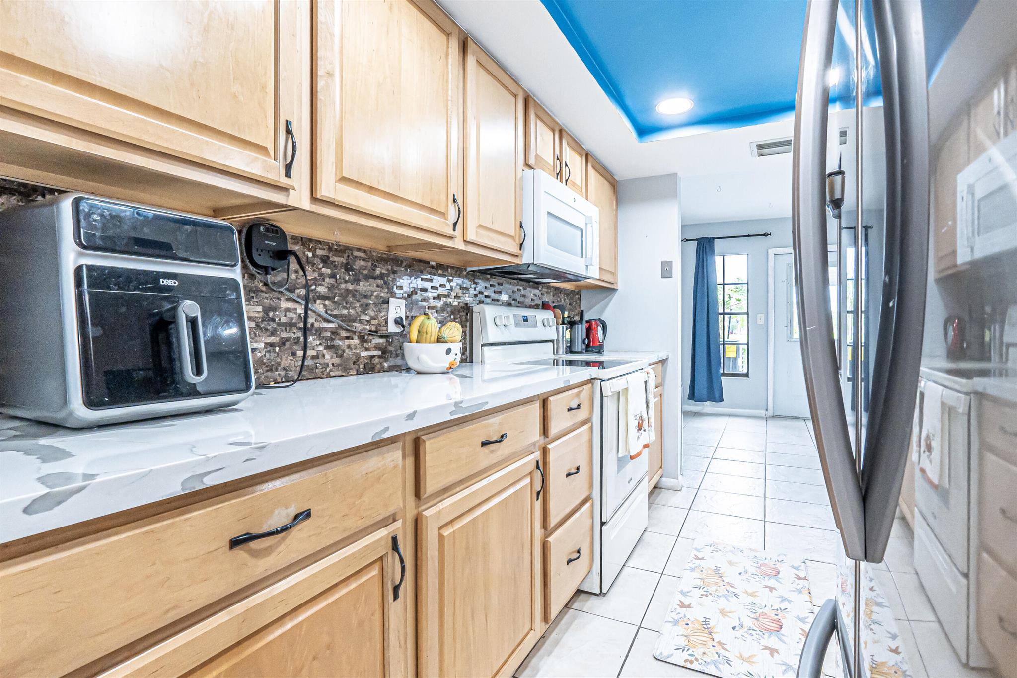 WELLEBY UNIT SIX - Residential