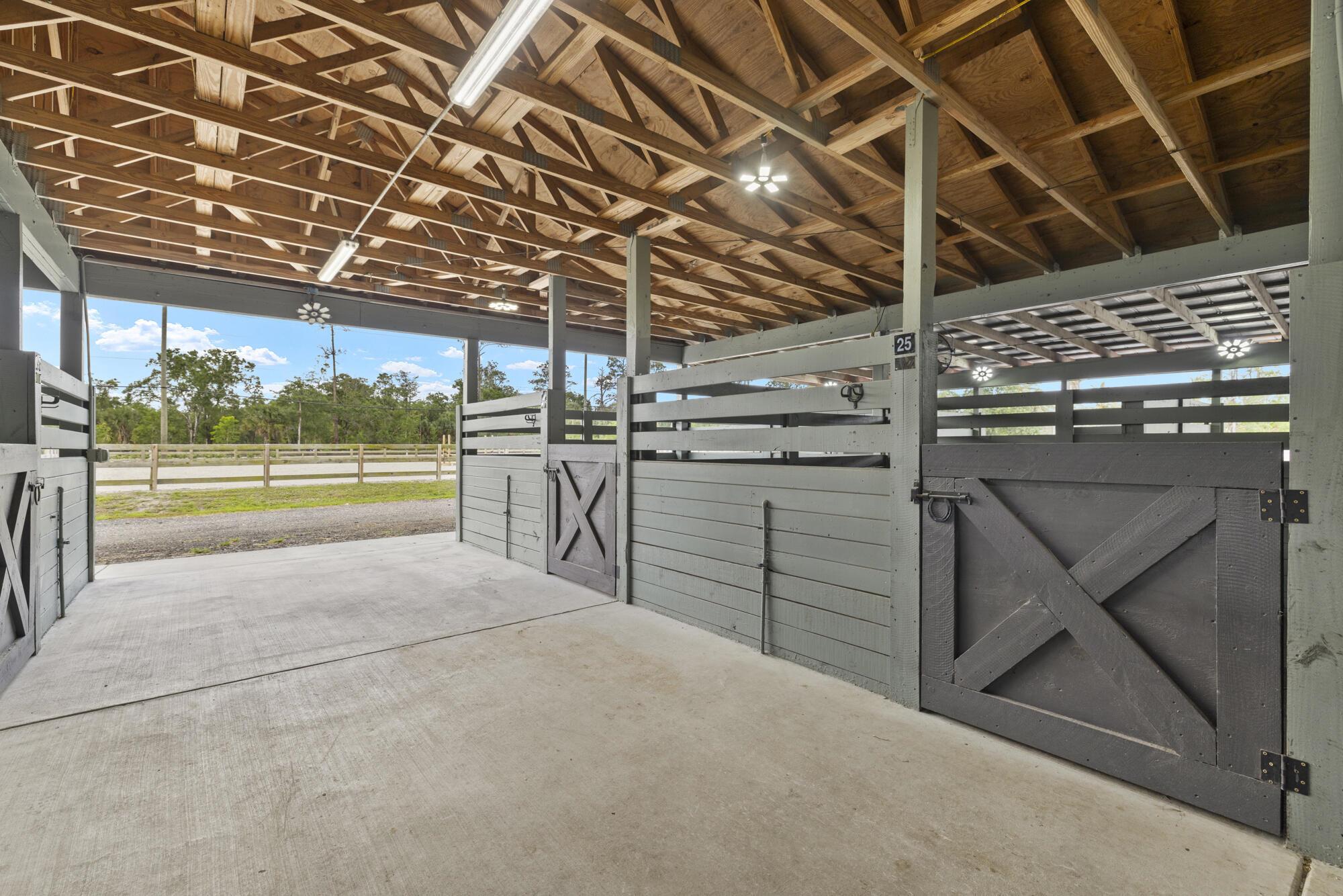 LOXAHATCHEE GROVES - Commercial Sale