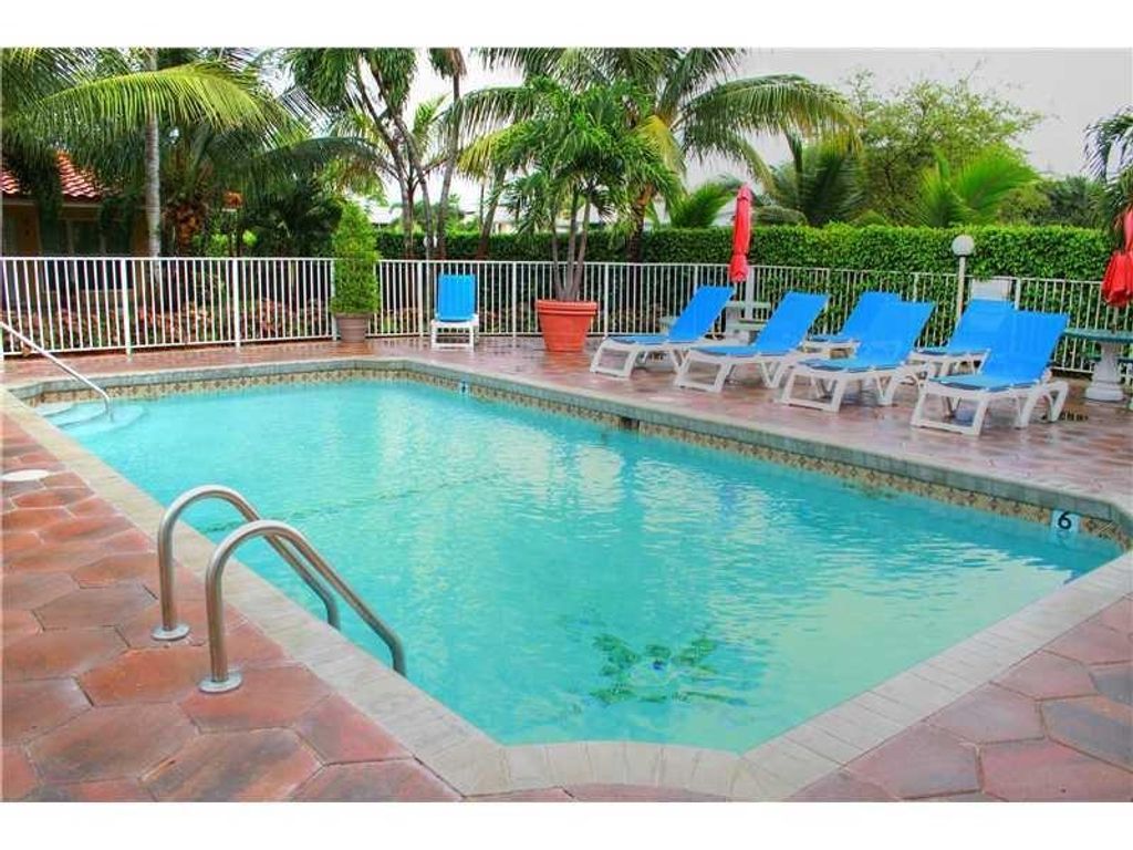 Photo of 4813 NE 21st Avenue #3, Fort Lauderdale, FL 33308 (MLS # F10524077)