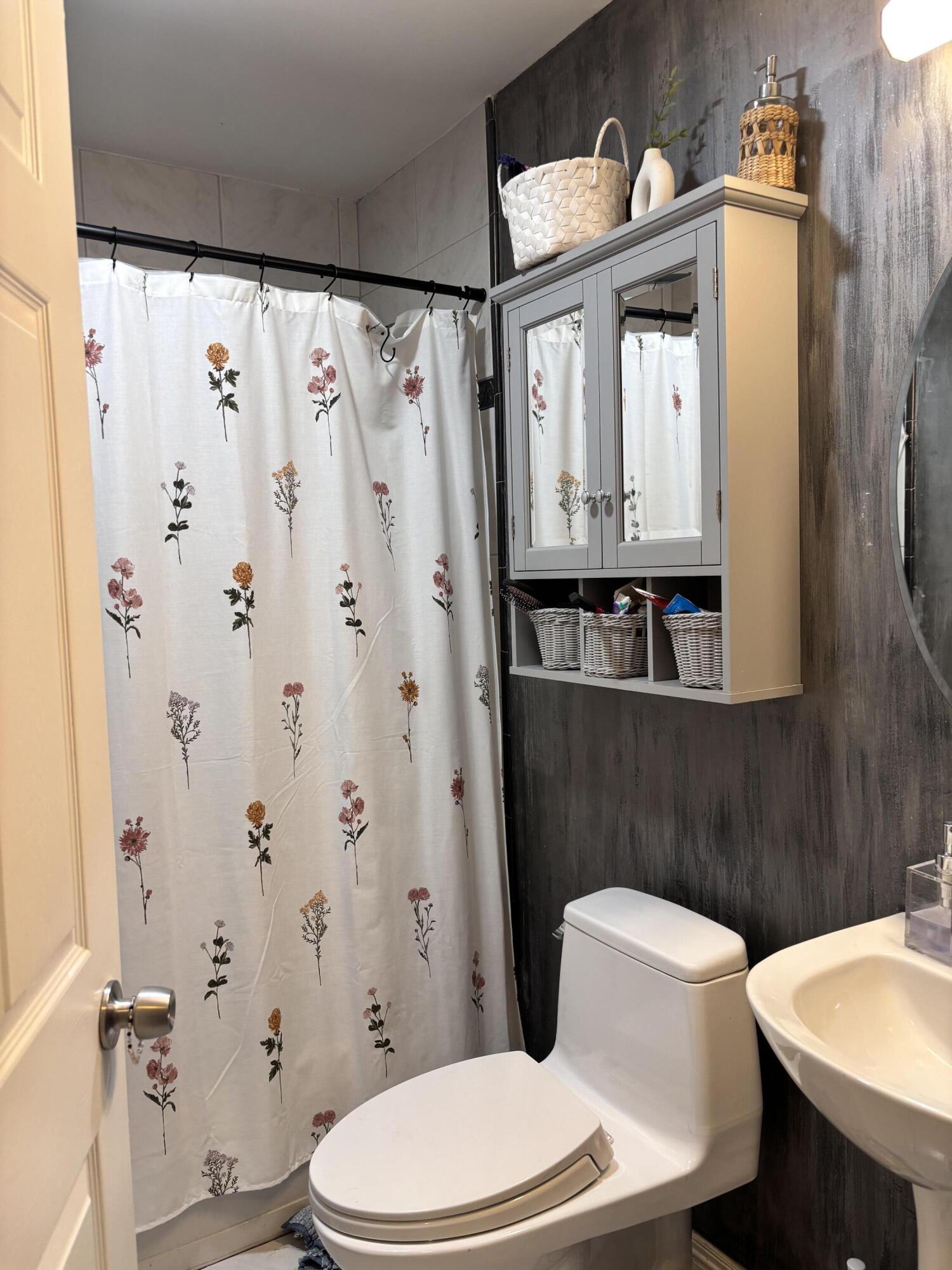 COUNTERPOINT ESTATES 11 - Residential