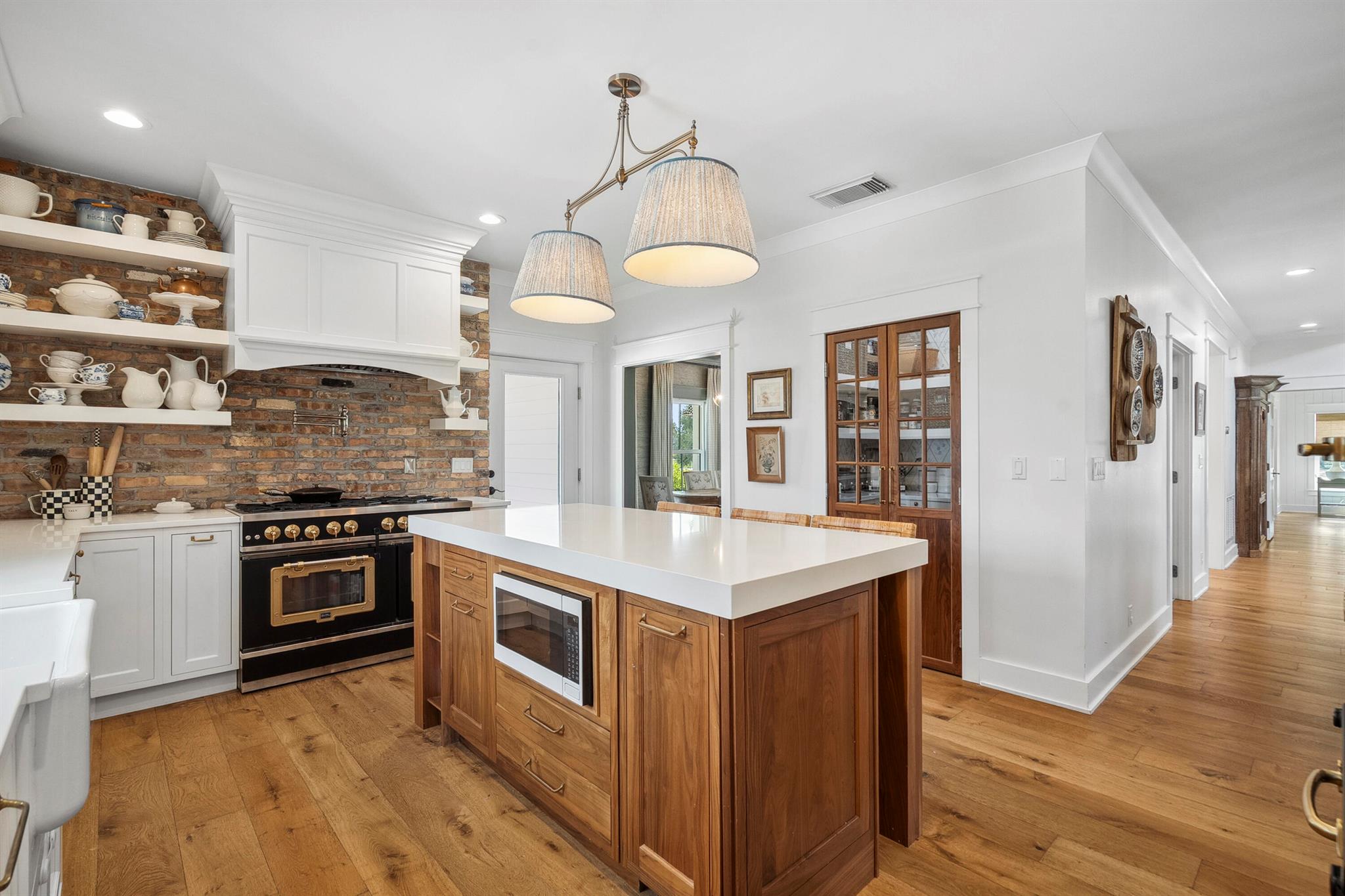 AERO ACRES - Residential