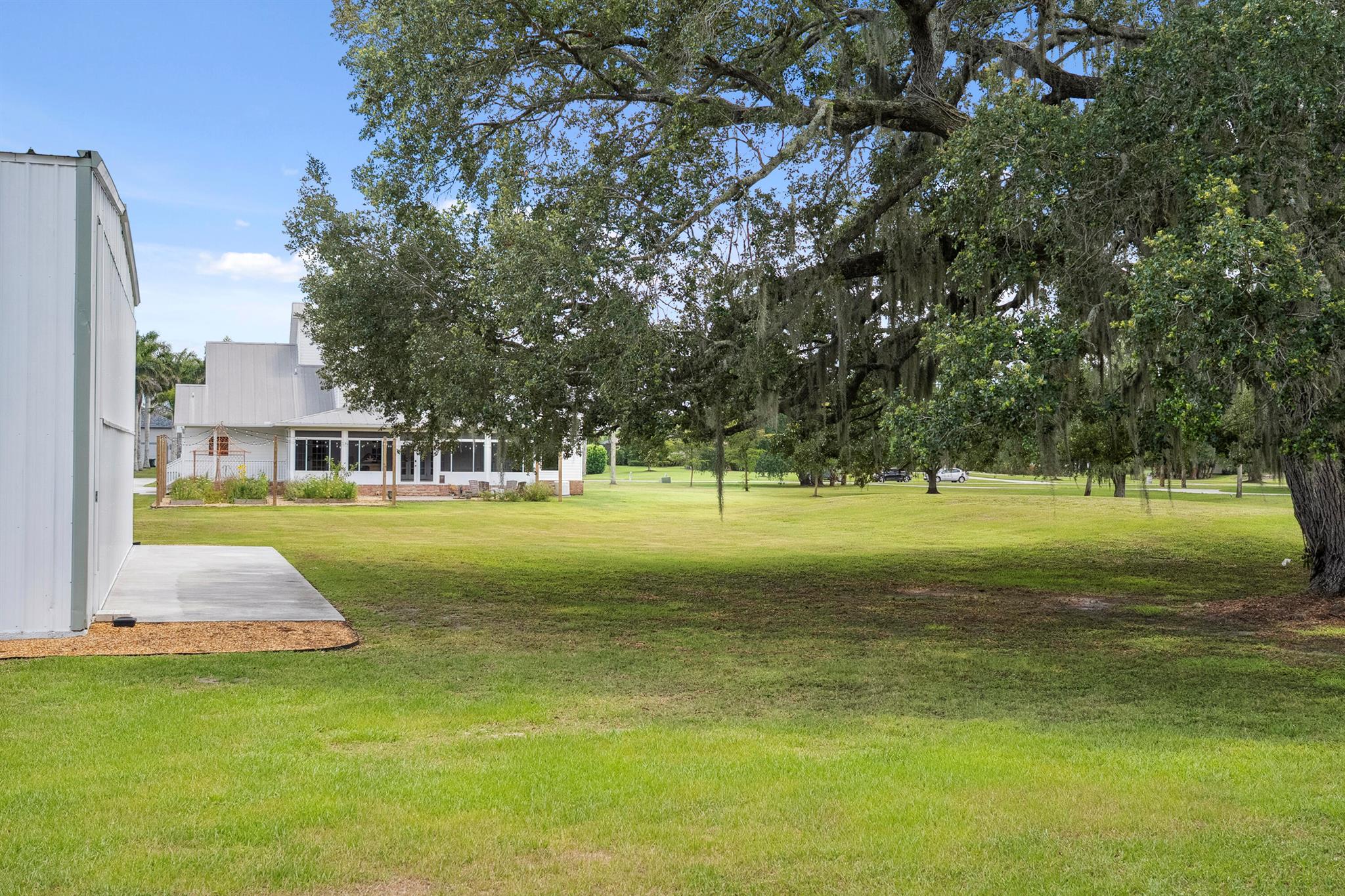 AERO ACRES - Residential
