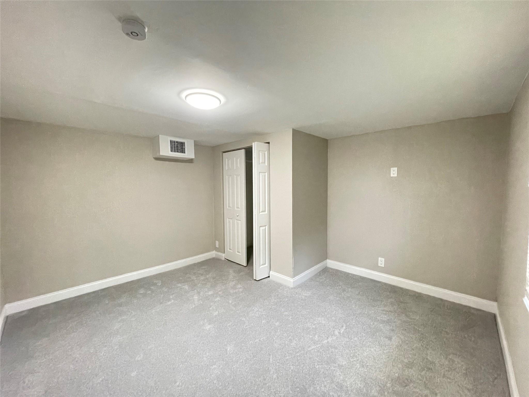 Acreage & Unrec - Residential