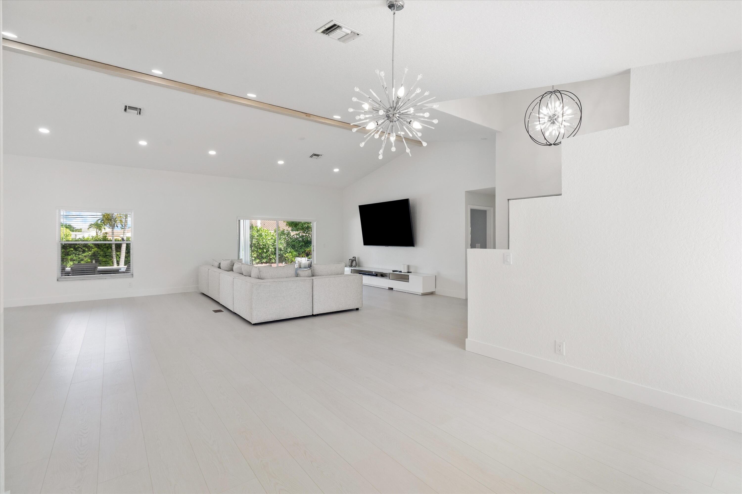 CYPRESS WOODS 1 - Residential